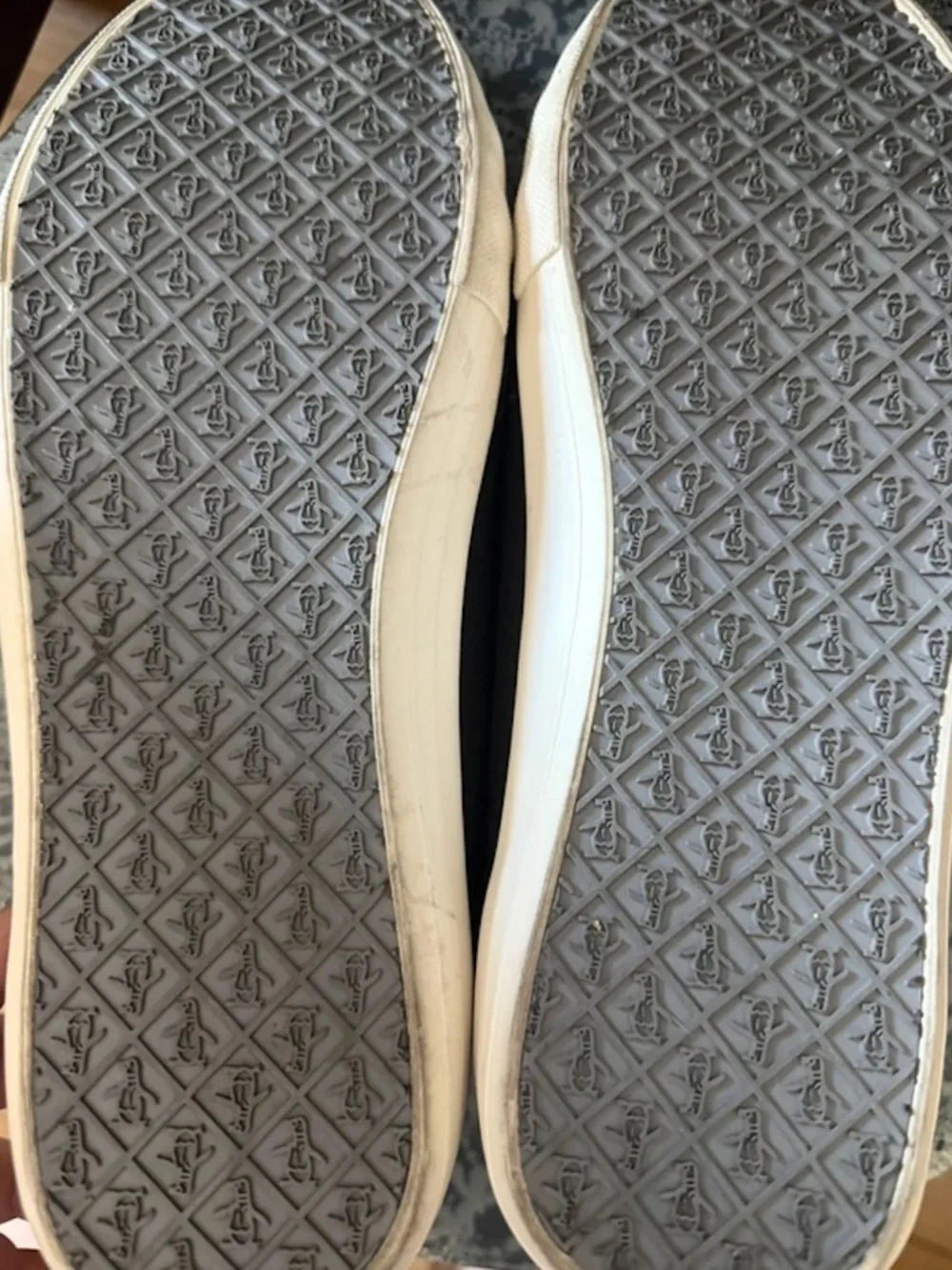 Penguin fashion black sneakers